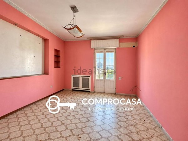 casa indipendente in vendita a Melissano