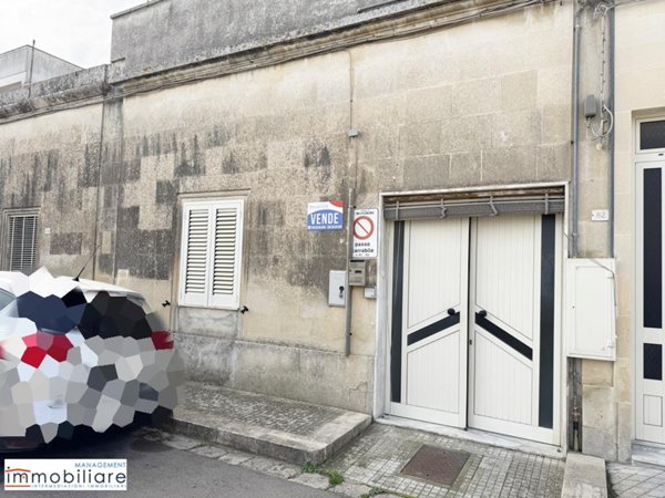 casa indipendente in vendita a Melpignano