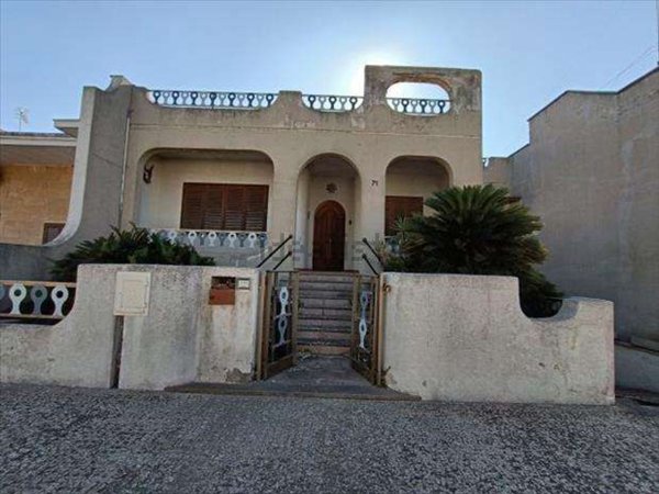 casa indipendente in vendita a Melpignano