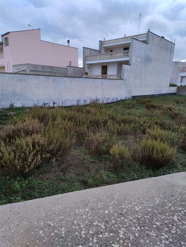 terreno edificabile in vendita a Melpignano