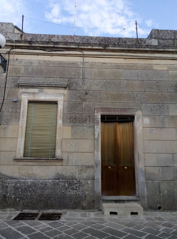 casa indipendente in vendita a Melpignano
