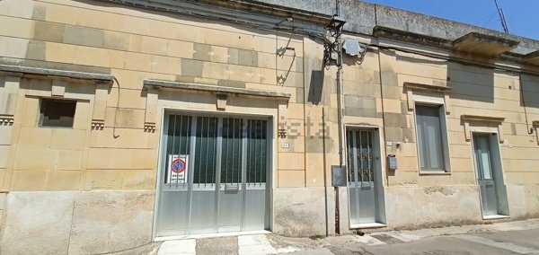 casa indipendente in vendita a Melpignano