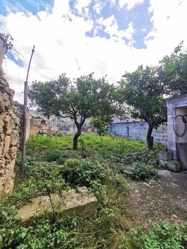casa indipendente in vendita a Melpignano