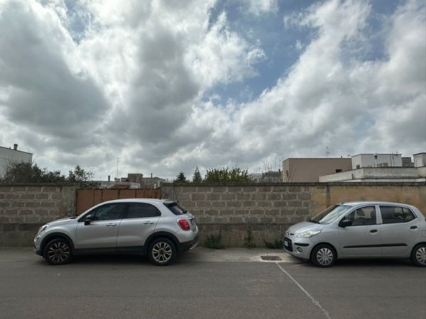 ufficio in vendita a Melpignano