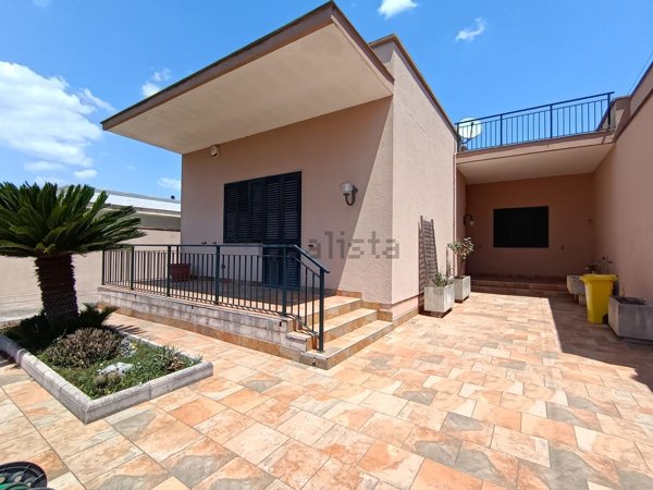 casa indipendente in vendita a Melpignano