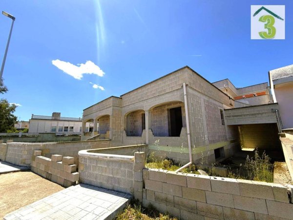 casa indipendente in vendita a Miggiano