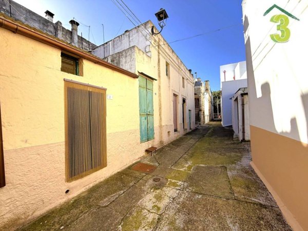 casa indipendente in vendita a Miggiano