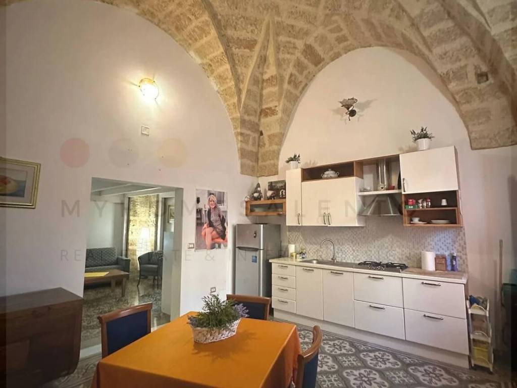 casa indipendente in vendita a Miggiano