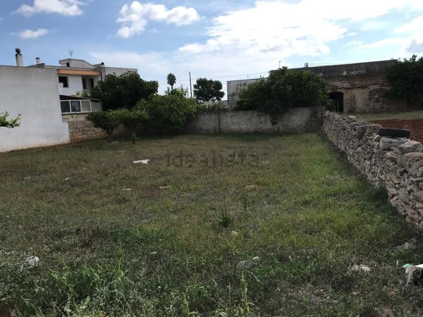 casa indipendente in vendita a Miggiano