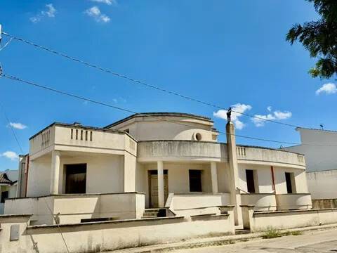 casa indipendente in vendita a Miggiano