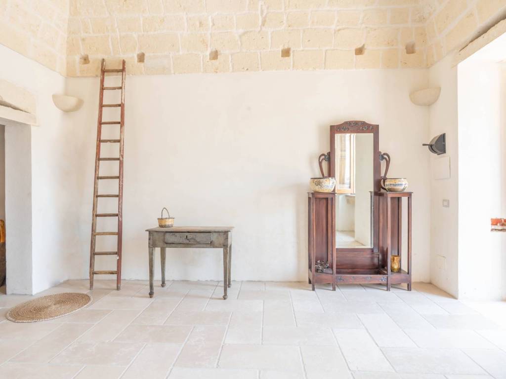 casa indipendente in vendita a Minervino di Lecce in zona Cocumola