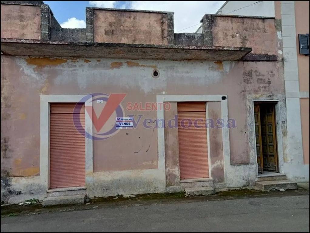 casa indipendente in vendita a Minervino di Lecce in zona Specchia Gallone