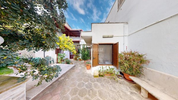 casa indipendente in vendita a Minervino di Lecce