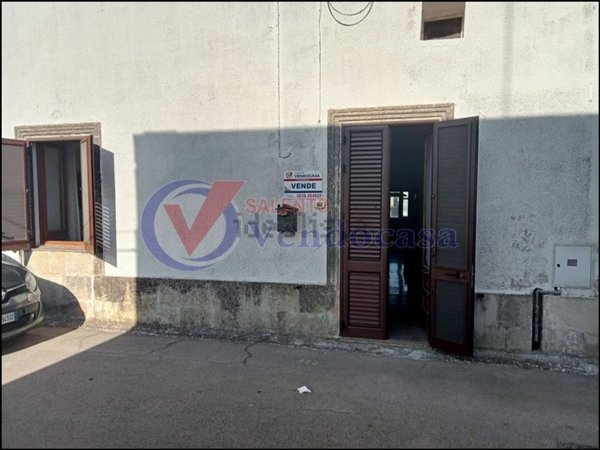 casa indipendente in vendita a Minervino di Lecce in zona Cocumola