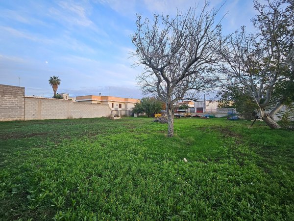 terreno edificabile in vendita a Minervino di Lecce