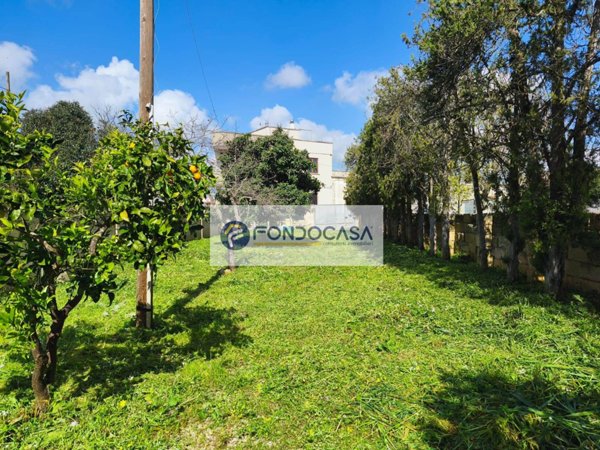casa indipendente in vendita a Minervino di Lecce in zona Cocumola