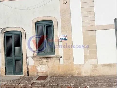 casa indipendente in vendita a Minervino di Lecce in zona Cocumola