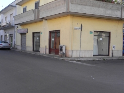 negozio in vendita a Monteroni di Lecce