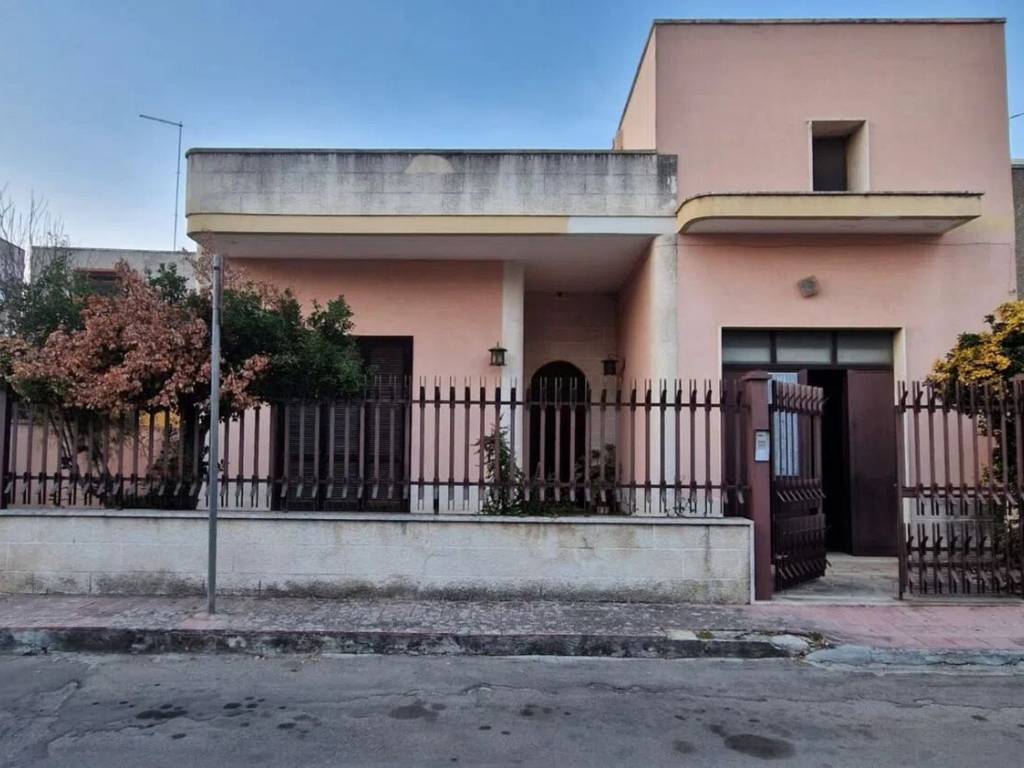 casa indipendente in vendita a Monteroni di Lecce