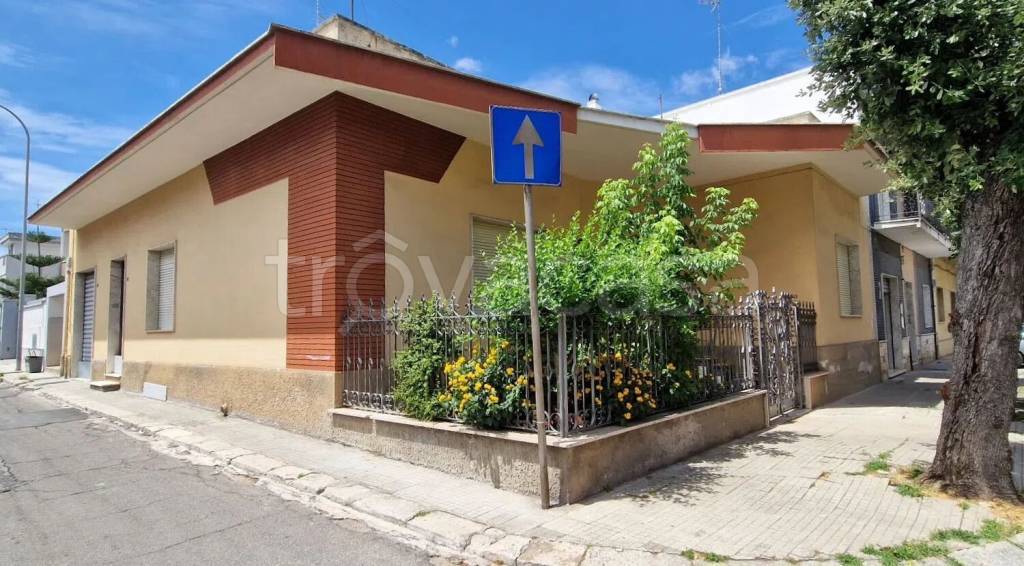 casa indipendente in vendita a Monteroni di Lecce