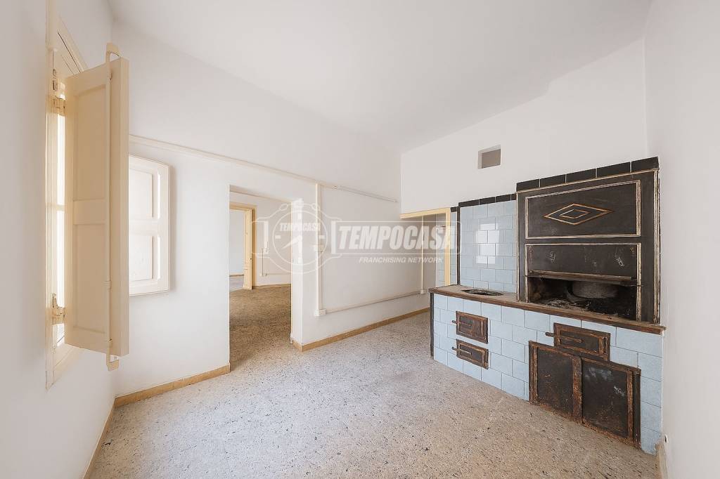 negozio in vendita a Monteroni di Lecce