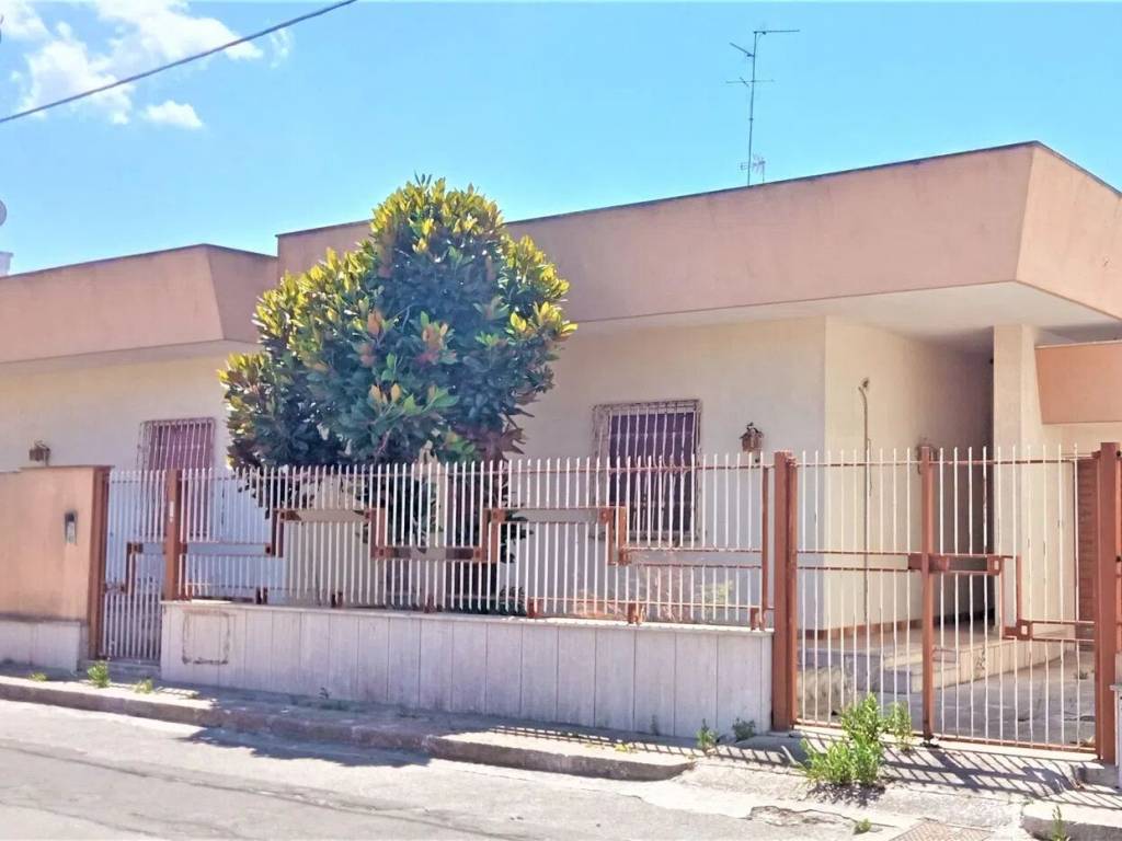 casa indipendente in vendita a Monteroni di Lecce