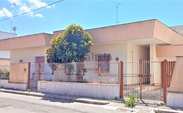 casa indipendente in vendita a Monteroni di Lecce