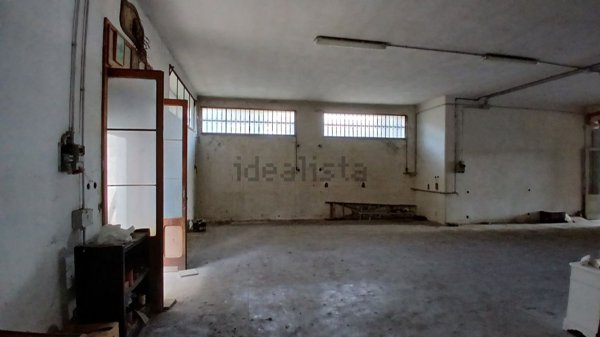 negozio in vendita a Monteroni di Lecce