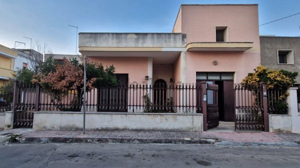 casa indipendente in vendita a Monteroni di Lecce