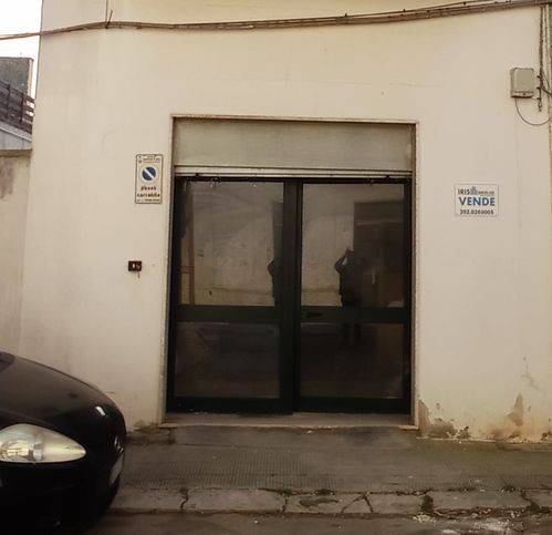 negozio in vendita a Monteroni di Lecce