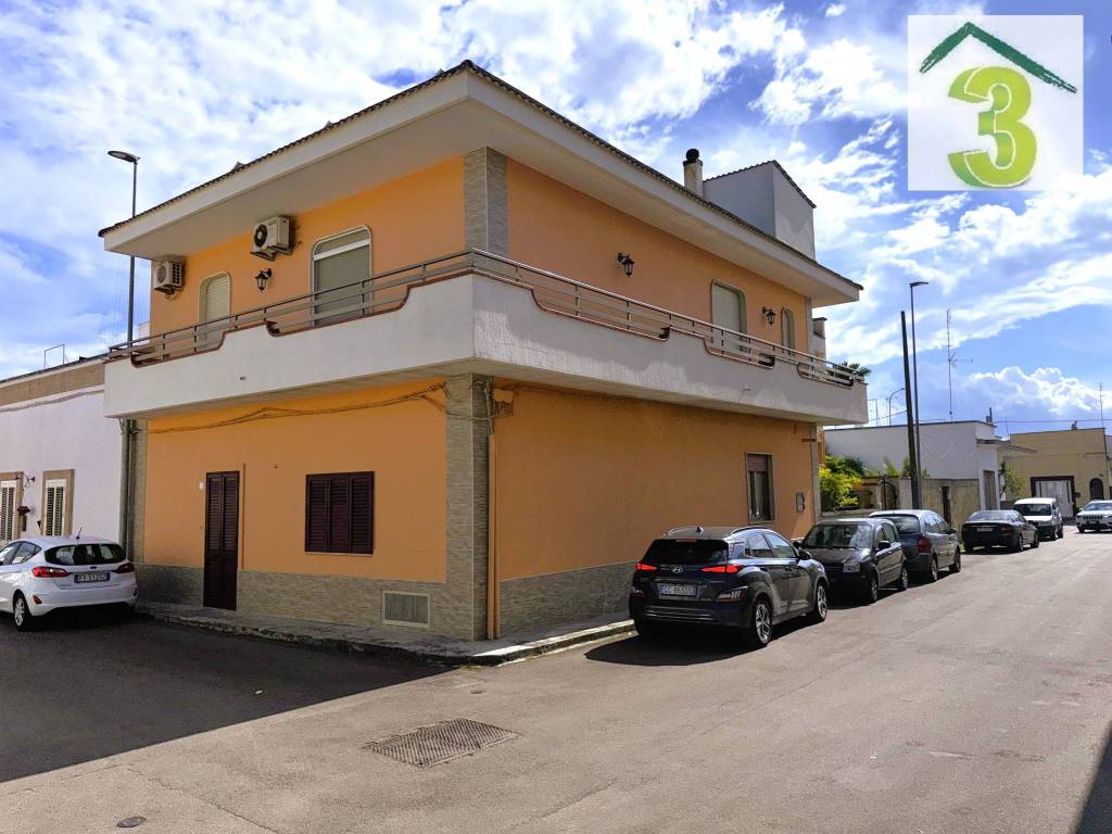 casa indipendente in vendita a Montesano Salentino
