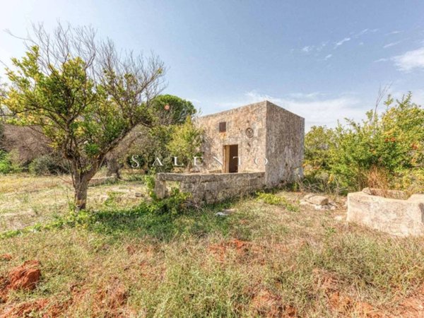 casa indipendente in vendita a Morciano di Leuca