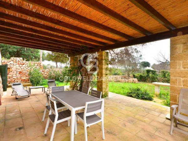 casa indipendente in vendita a Morciano di Leuca in zona Marina di Torre Vado