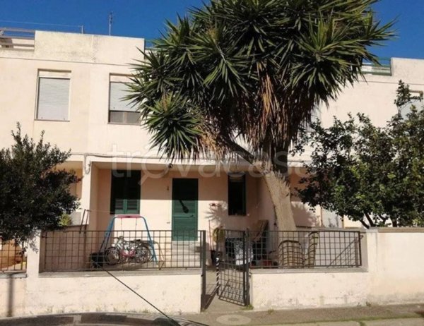 casa indipendente in vendita a Morciano di Leuca
