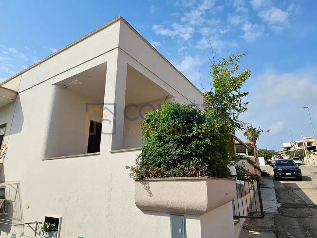 casa indipendente in vendita a Morciano di Leuca
