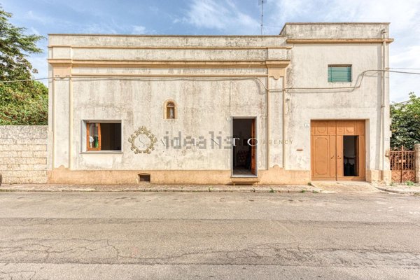 casa indipendente in vendita a Morciano di Leuca