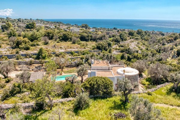 casa indipendente in vendita a Morciano di Leuca