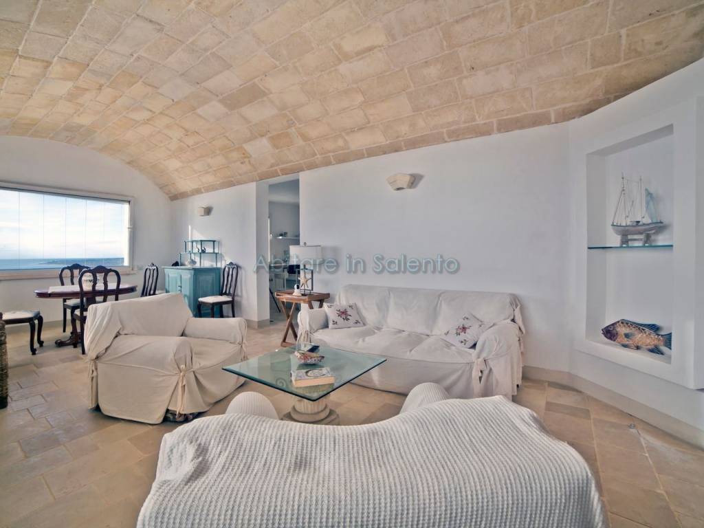 casa indipendente in vendita a Morciano di Leuca