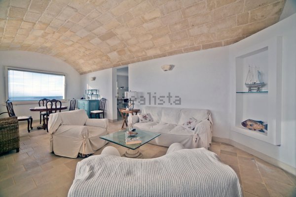 casa indipendente in vendita a Morciano di Leuca