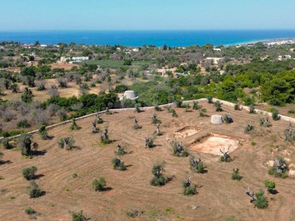 casa indipendente in vendita a Morciano di Leuca