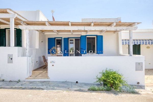 casa indipendente in vendita a Morciano di Leuca