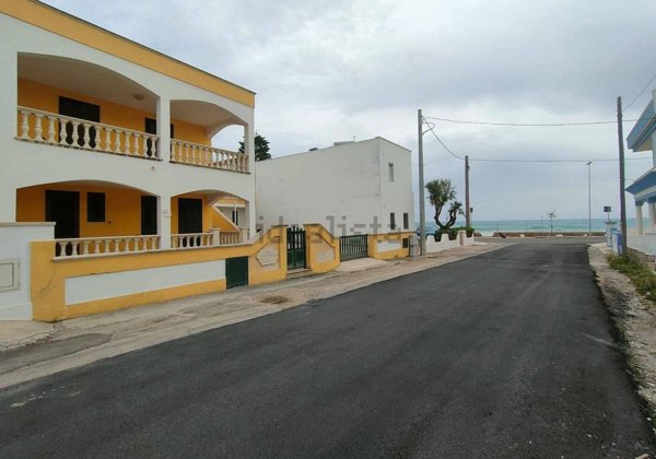 appartamento in vendita a Morciano di Leuca in zona Marina di Torre Vado