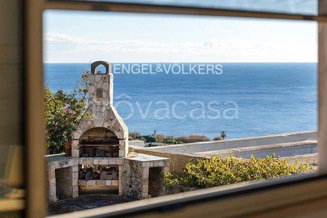 casa indipendente in vendita a Morciano di Leuca