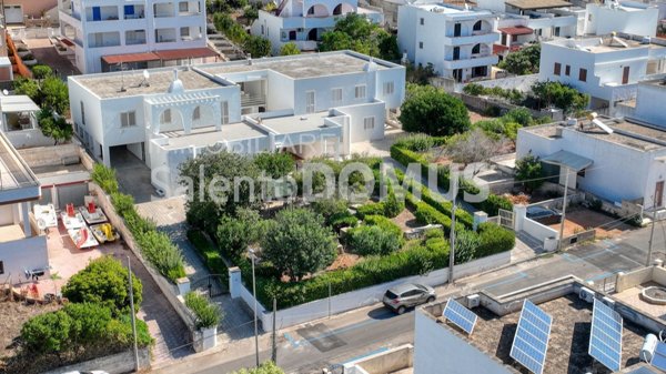 casa indipendente in vendita a Morciano di Leuca