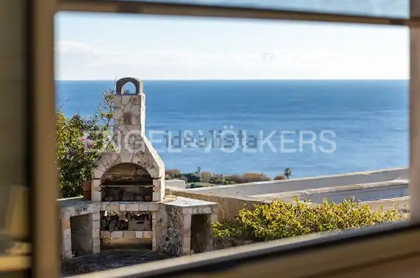 casa indipendente in vendita a Morciano di Leuca