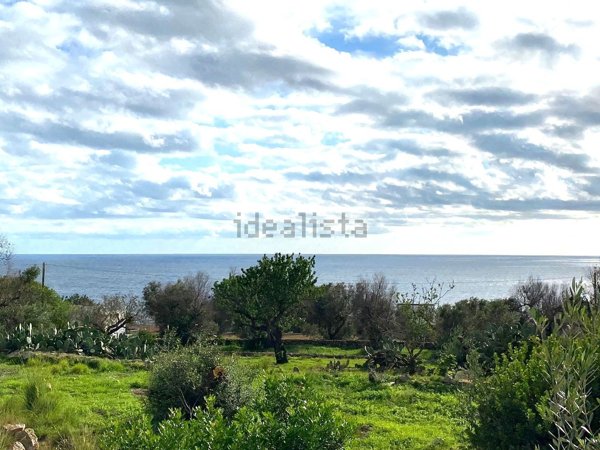 terreno edificabile in vendita a Morciano di Leuca