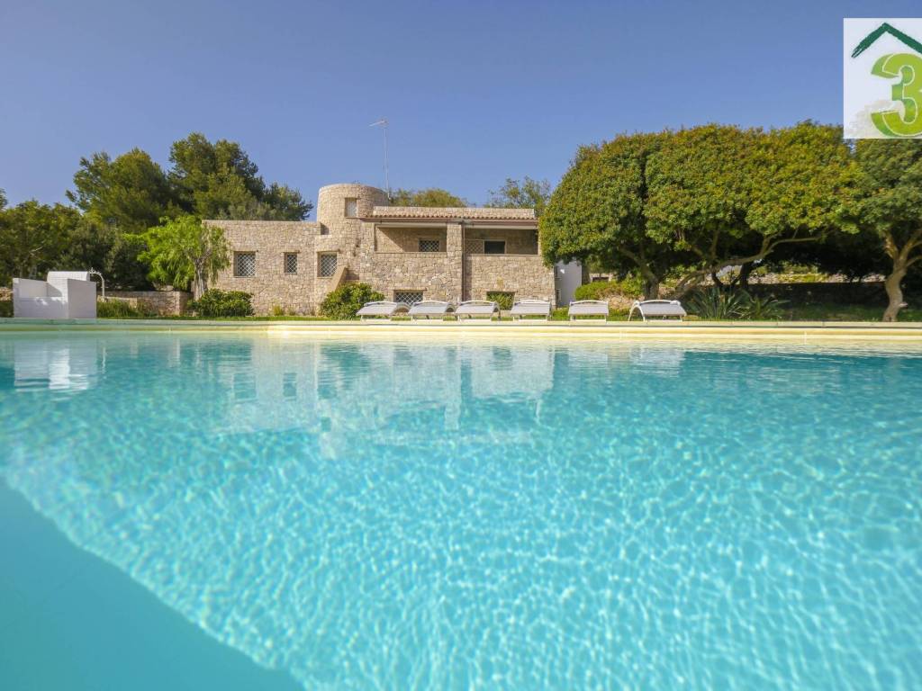 casa indipendente in vendita a Morciano di Leuca