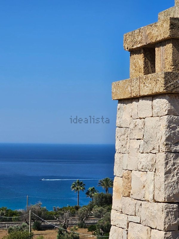 casa indipendente in vendita a Morciano di Leuca