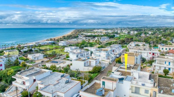 casa indipendente in vendita a Morciano di Leuca