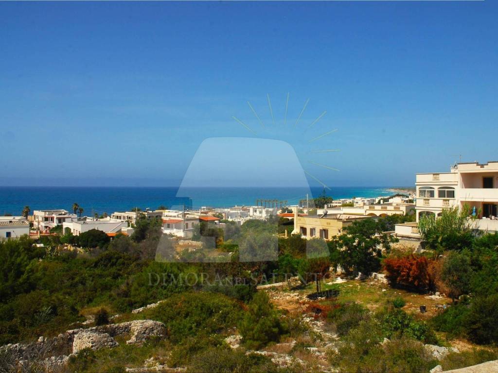 casa indipendente in vendita a Morciano di Leuca